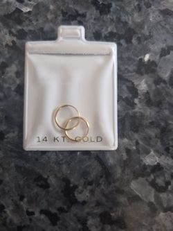 14 kt gold hoops