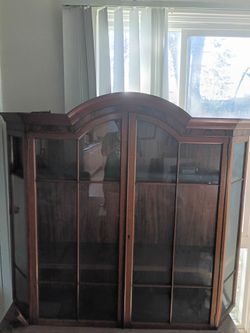 Cabinet- free