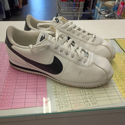 Nike Cortez