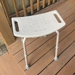 Deluxe Aluminum Shower Bench - Excellent Condition 