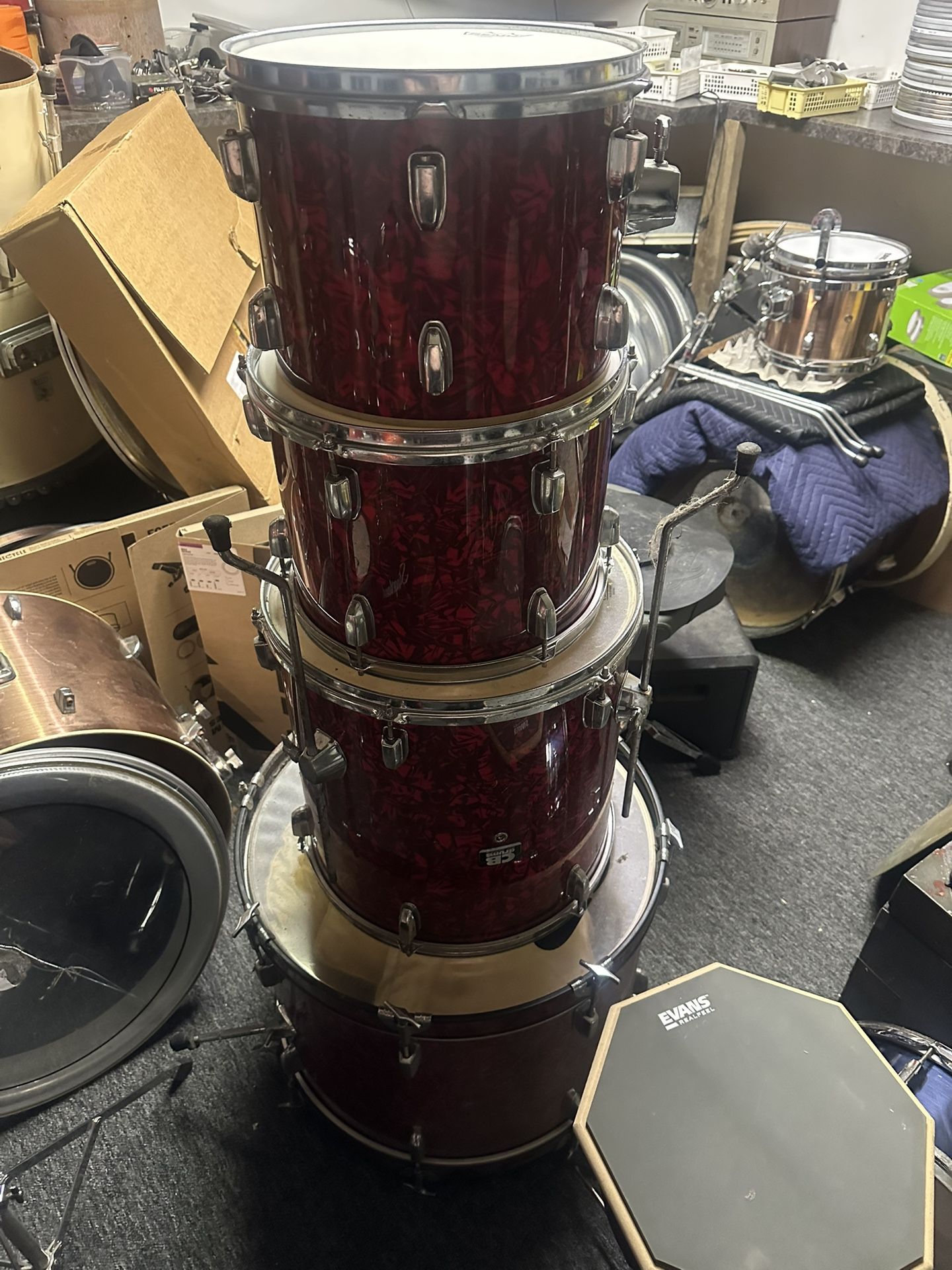 Red CB drum Set Mapex Snare