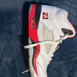 Jordan Retro 5 'Fire Red' 10.5