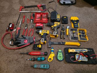 Mixed Tool Lot – DeWalt, Milwaukee & Klein Tools