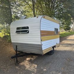 1977 Cardinal Trailer