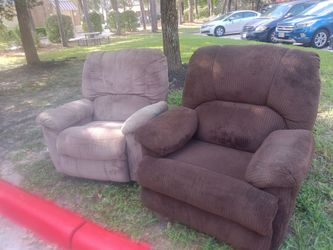 2 recliner's