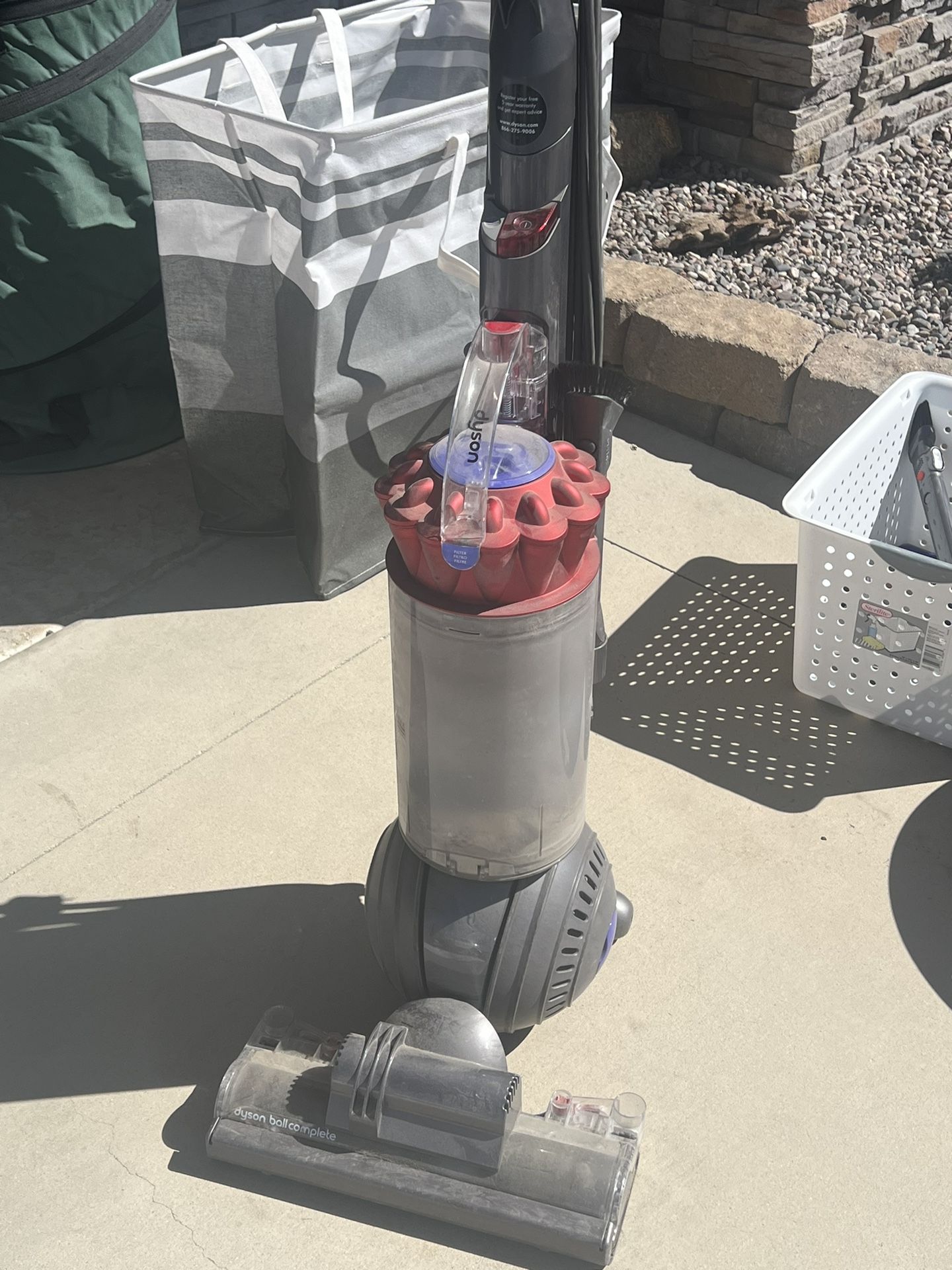 Dyson Vacuum for Sale in Apple Valley, CA OfferUp
