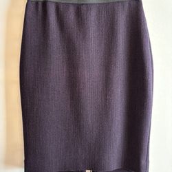 Express Women’s Skirt Size 00 - Plum with Animal Print Detail
