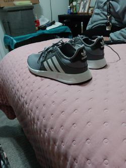 ADIDAS MEN TENNIS SHOES