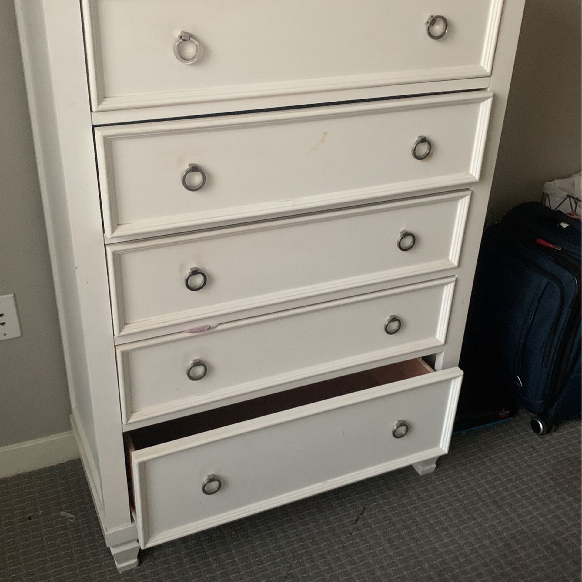 All White Dresser for Sale in Pomona, CA OfferUp