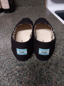 Brand New TOMS Classic Black Canvas Slip-On Shoes