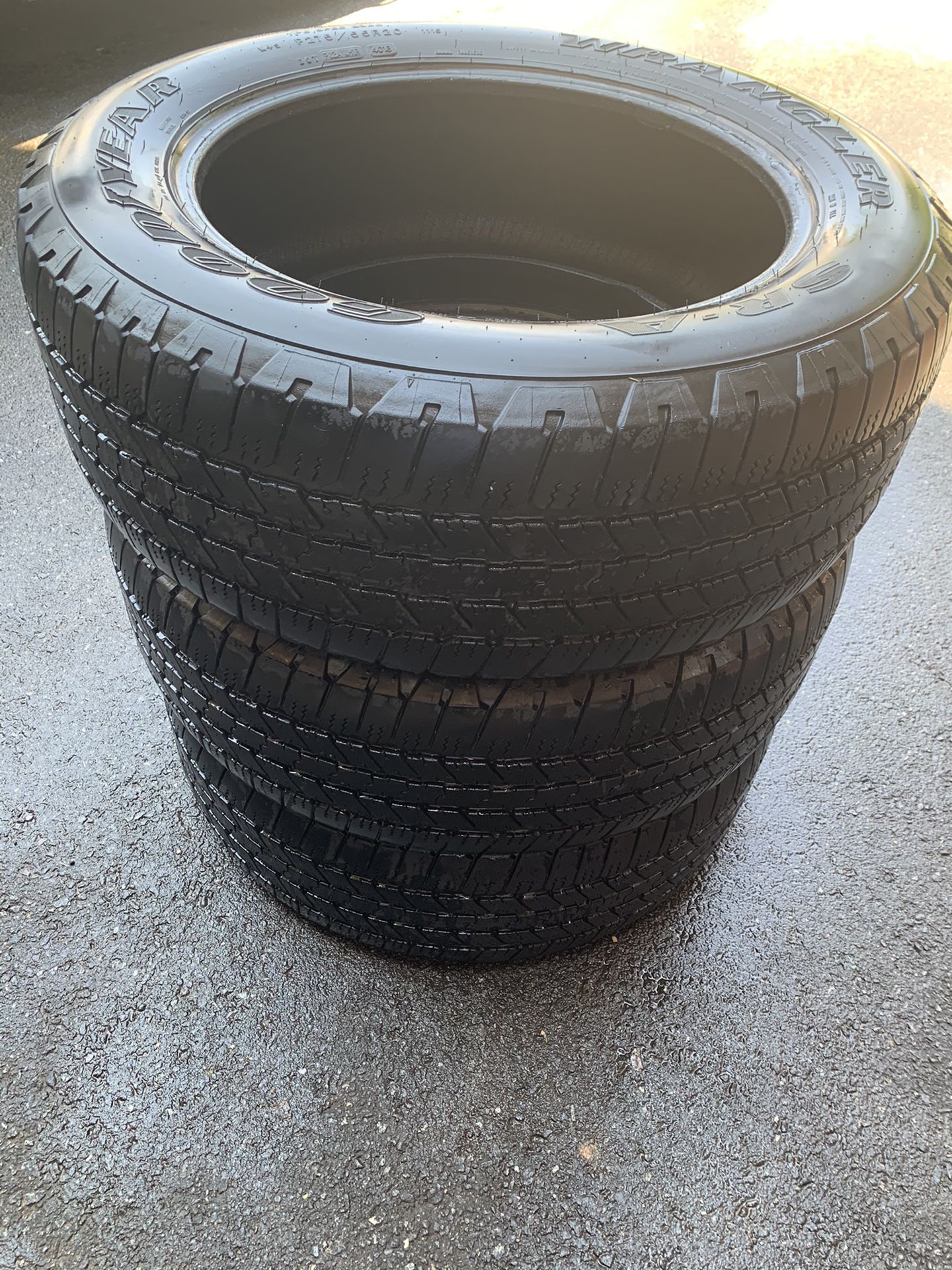 USED GOODYEAR 275/55R20 TIRES