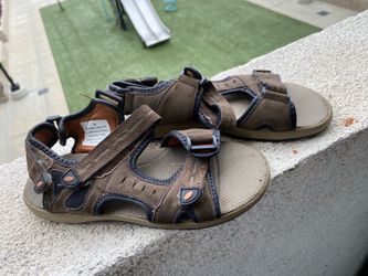 Kids Water shoes Size Y2