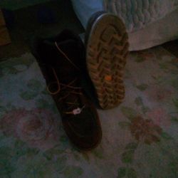 REDWING BOOTS - IRISH SETTERS SIZE MENS 9.5