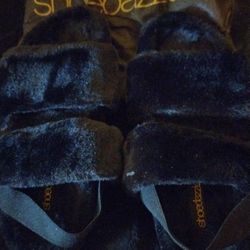 New Black Faux Fur Slippers