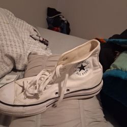 Women's Size 7.5 Converse Chunky Heel 