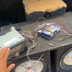 2x12 box of speakers 