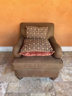 Chair With Pillows
