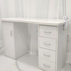 Mesa Manicure Con Lampara Incluida 