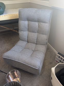 2 gaming/ lounge chairs