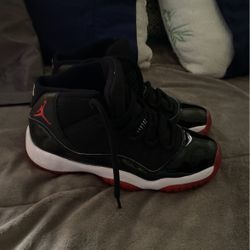 Jordan 11s Size 7