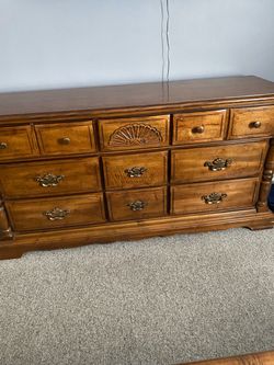 Bedroom set