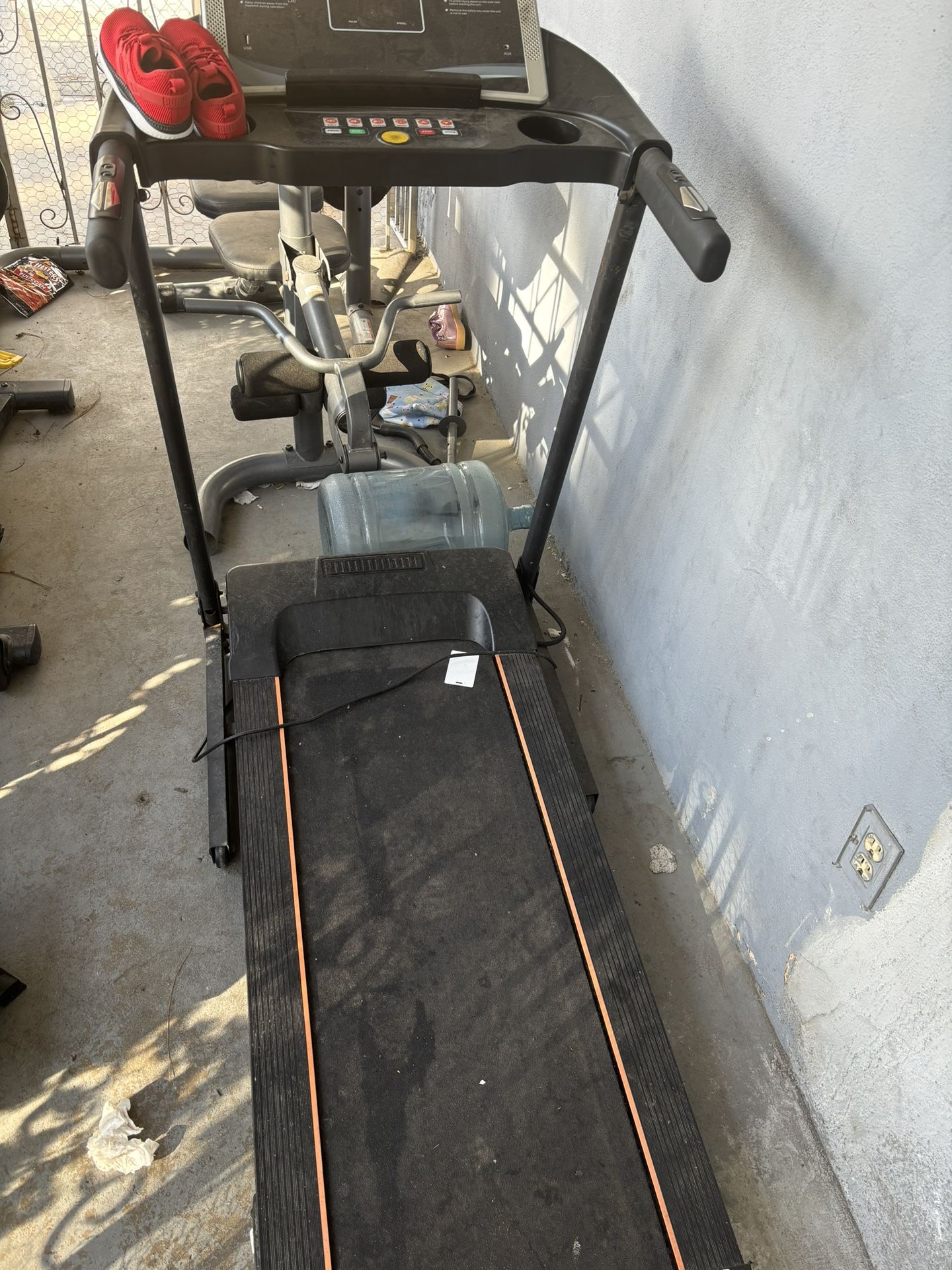 Treadmill