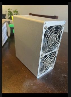 Goldshell ST Box.  No Power Supply