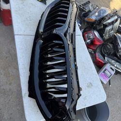 BMW M850i Coupe Grille Oem