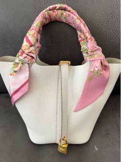 Hermes Picotin Lock 18 white