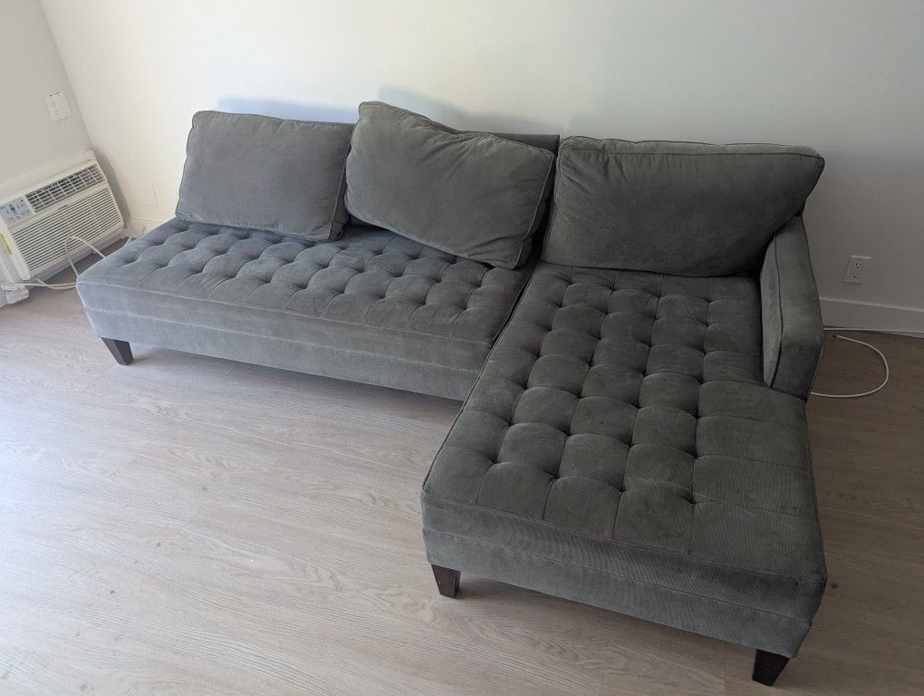 Sectional Couch In good Shape 
