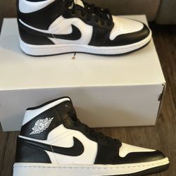 Women’s Air Jordan Mid Size 6 