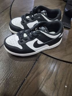 Nike shoes 9c