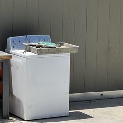 Free Washing Machine / Scrap Metal 