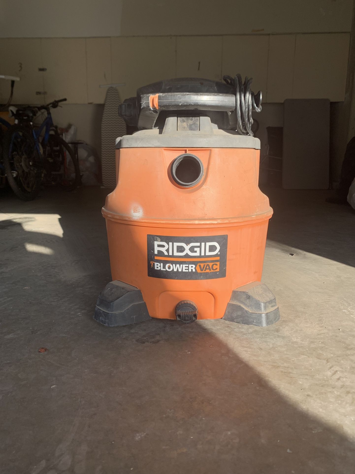 Rigid wet/dry vac