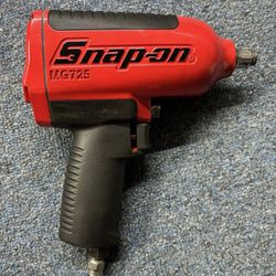 Snap-On MG725 1/2" Drive Air Impact Wrench
