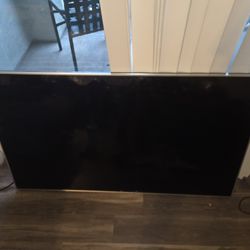 🌟 LG 60" 4K Smart TV (60SJ8000) + Remote & Wall Mount 🌟