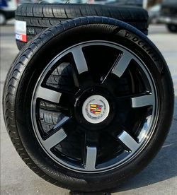 22" Cadillac Caddy Escalade Replica Wheels and Tires Setof4 Rines Y