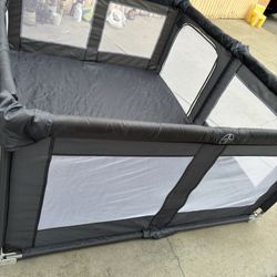 Corral Para Bebés Está Seminuevo 