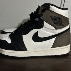 Jordan 1 high Mocha 