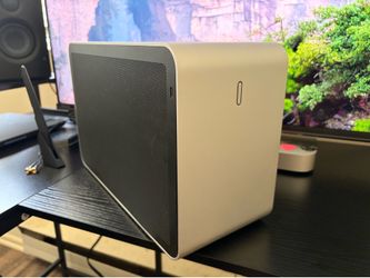 Custom High-End Small Form Factor Gaming PC 32GB RAM, 2TB SSD, RX 9070, 7600x3D!!!