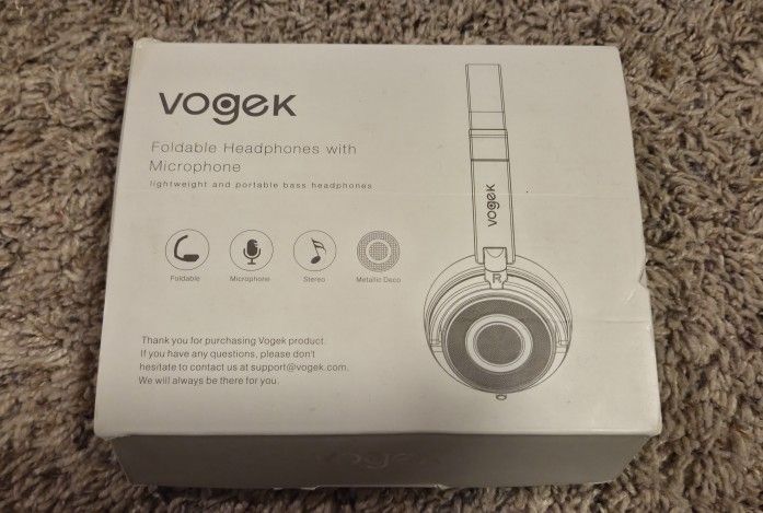 Vogel Foldable Headphones With Microphone