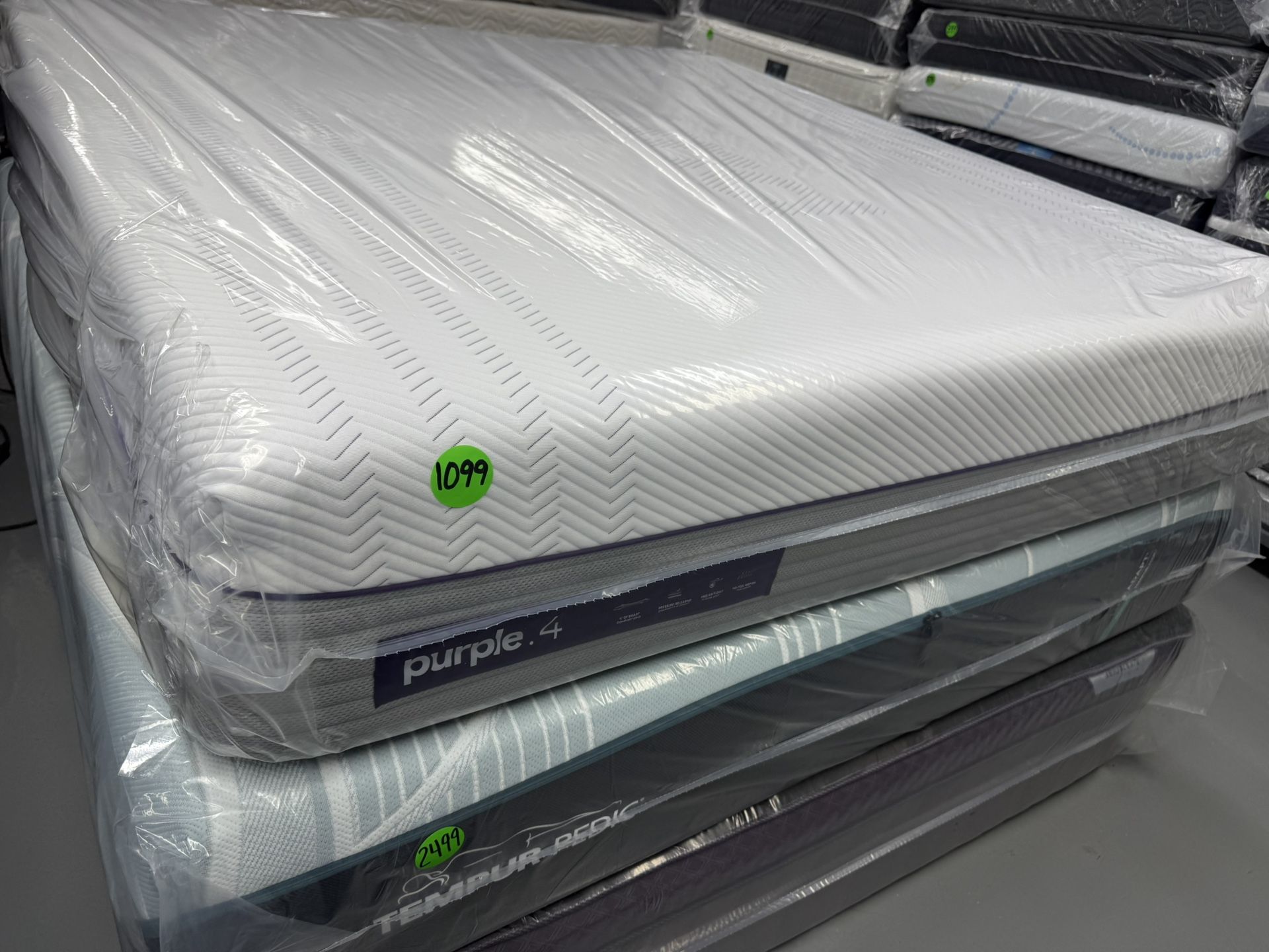 KING SIZE PURPLE .4 MATTRESS & BOX SPRINGS BED SET