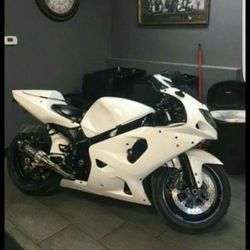 03 gsxr 750