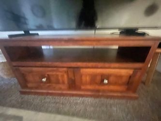 Tv stand
