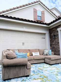 Beige 3 piece Sectional Sofa
