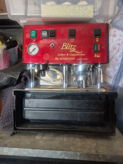 Coffe and cappuccino machine.