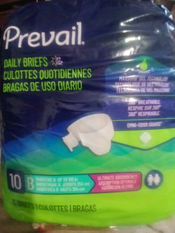 Previl daily briefs n Presto adult diapers