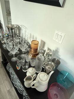 Misc. Household Glass Items Wine Decanter Crystal Wine Glasses Ice Bucket Beer Decor etc.