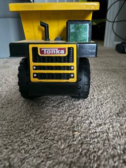 Tonka metal truck