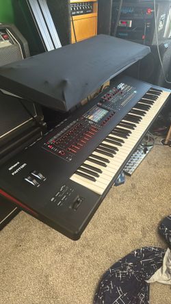 Roland Fantom 7 EX